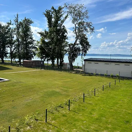 Mango - Dingi 104 * Siófok